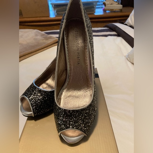 Black and Silver Peek Toe - Picture 2 of 10